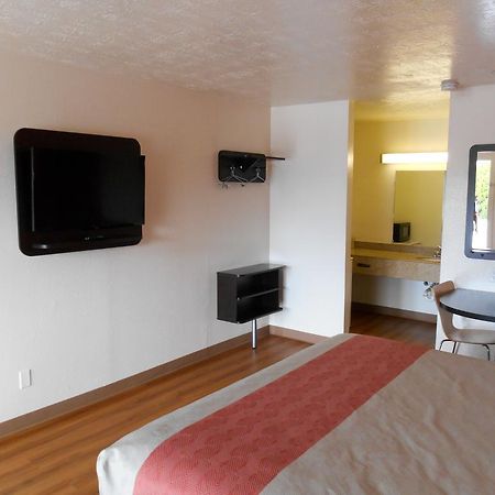 Motel 6-Madisonville, Tx Dış mekan fotoğraf